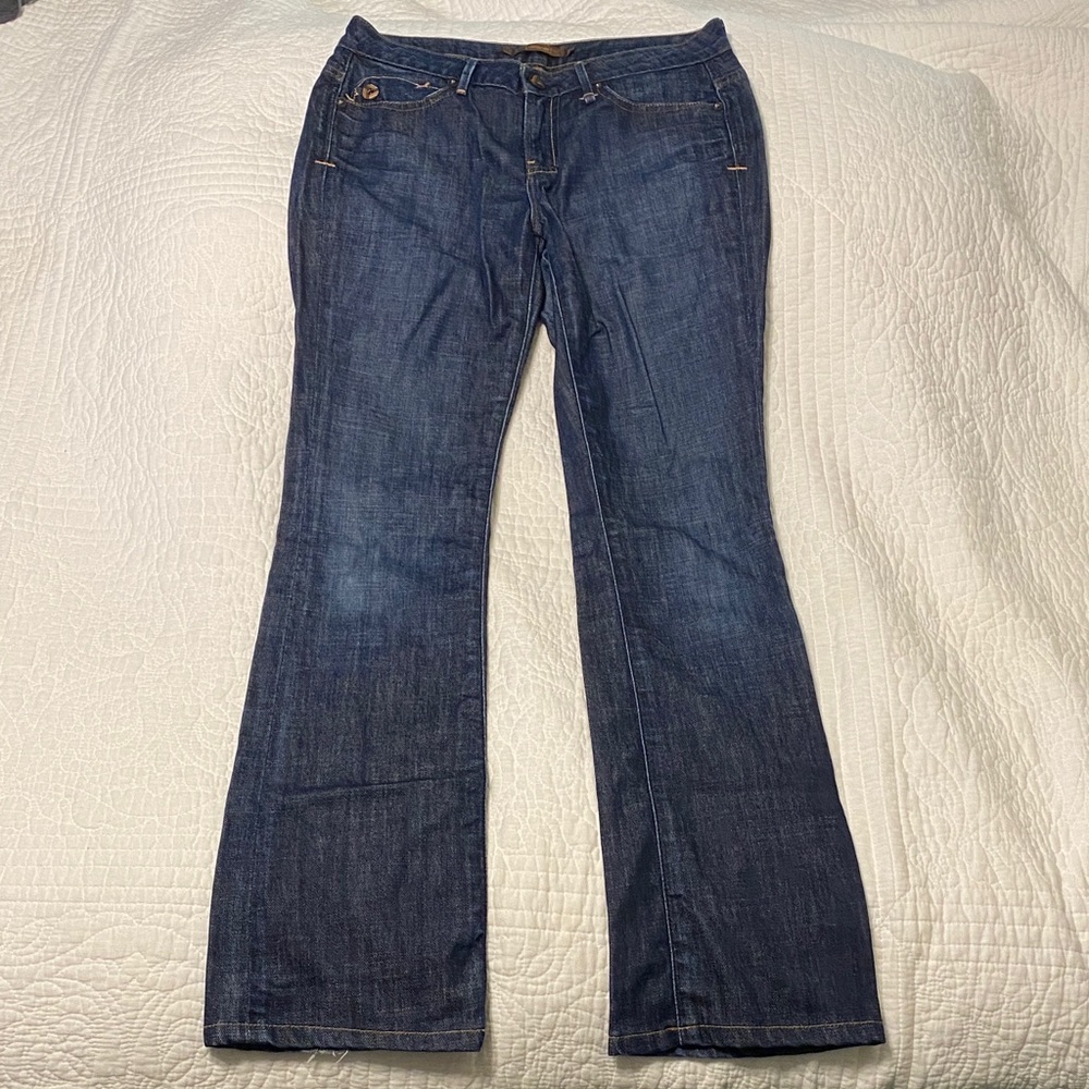 Stylish Indigo Boot Cut Women's Jeans
